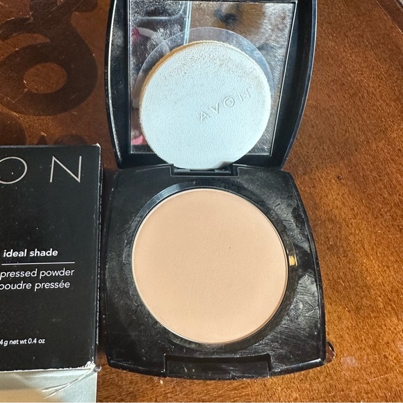 Avon Other - Avon Pressed Powder Tawny